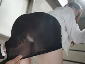 Chịch chị vợ yêu dâm dáng ngon không kém gì vợ