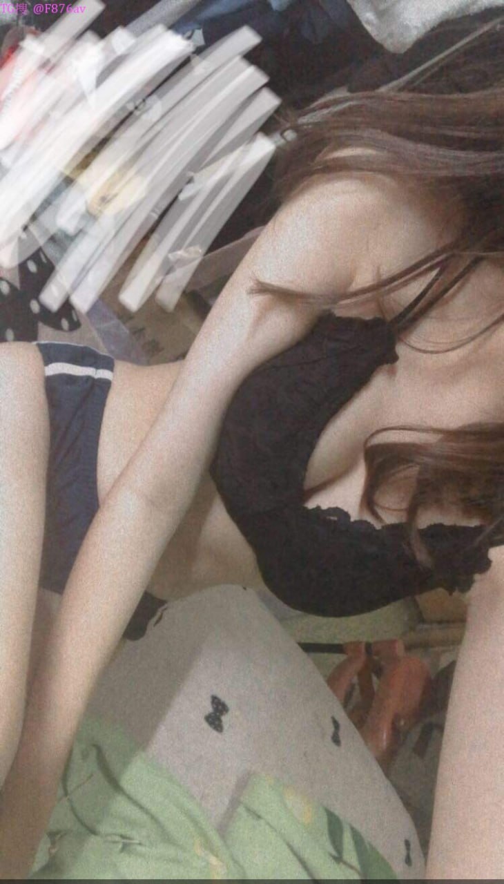 Cuộc sống hạnh phúc của anh Người chồng già có Cô vợ trẻ non tơ mơn mỡn